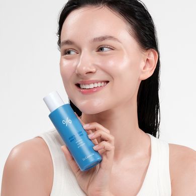 Зволожуючий тонік-ексфоліант з BHA 2% та гіалуроновою кислотою Dr.Ceuracle Hyal Reyouth BHA 2% Tonic, 100 мл Купити в офіційному магазині Україні